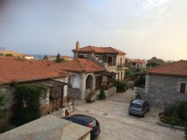 150909 - Stephanou Inn